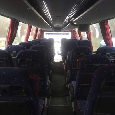 автобус-neoplan-салон-сзади